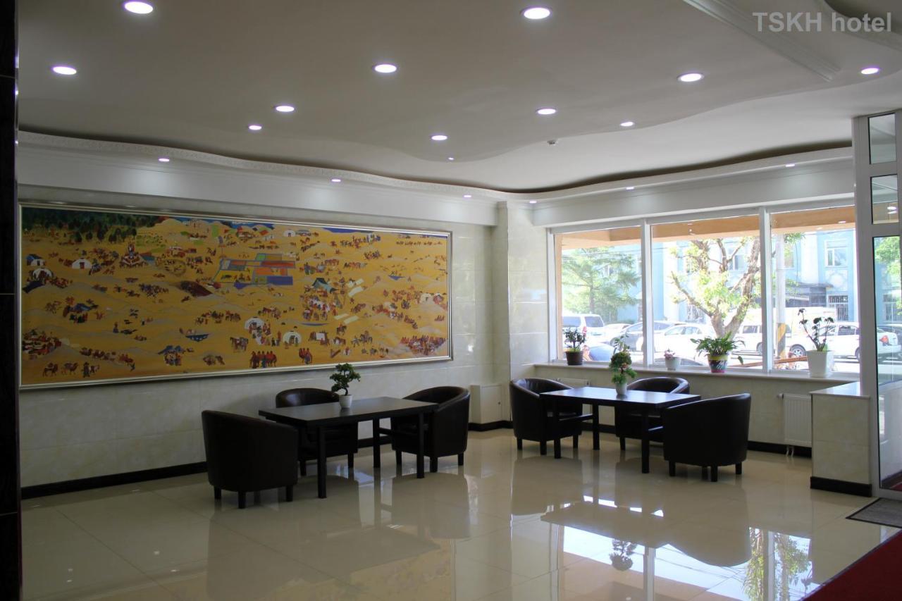 Tsetsen Khangai Hotel Ulaanbaatar Esterno foto
